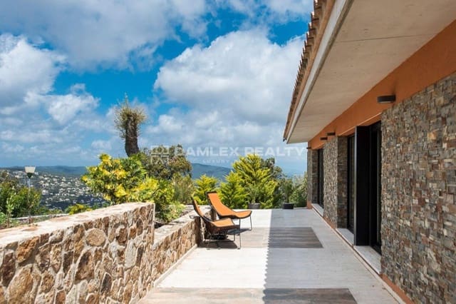 6 slaapkamer Villa te koop in Platja d'Aro, Castell-Platja d'Aro met zwembad - € 3.333.000 (Ref: 9269722)