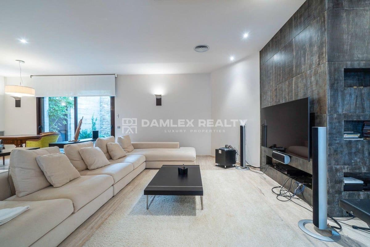 5 soveværelse Villa til salg i Santa Cristina d'Aro med swimmingpool - € 2.100.000 (Ref: 9273153)