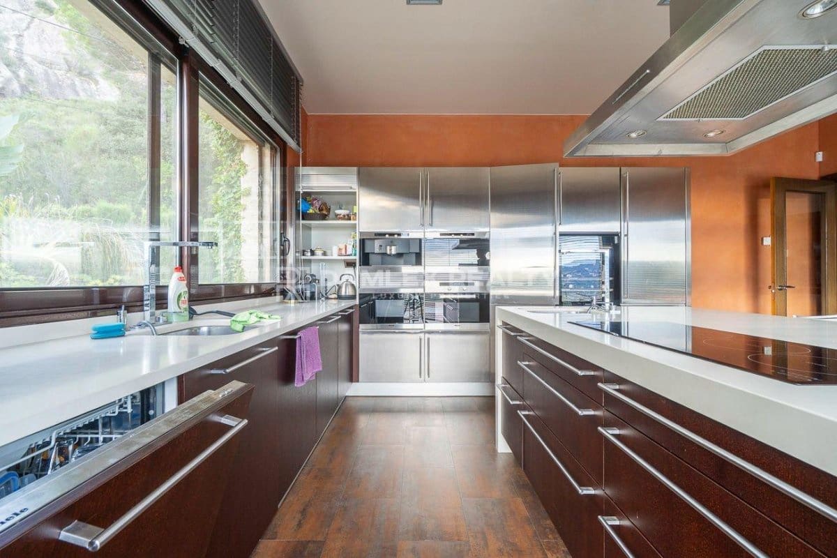 5 soveværelse Villa til salg i Santa Cristina d'Aro med swimmingpool - € 2.100.000 (Ref: 9273153)