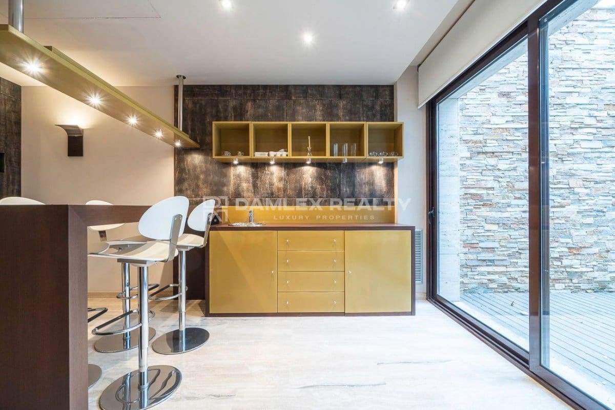 5 soveværelse Villa til salg i Santa Cristina d'Aro med swimmingpool - € 2.100.000 (Ref: 9273153)