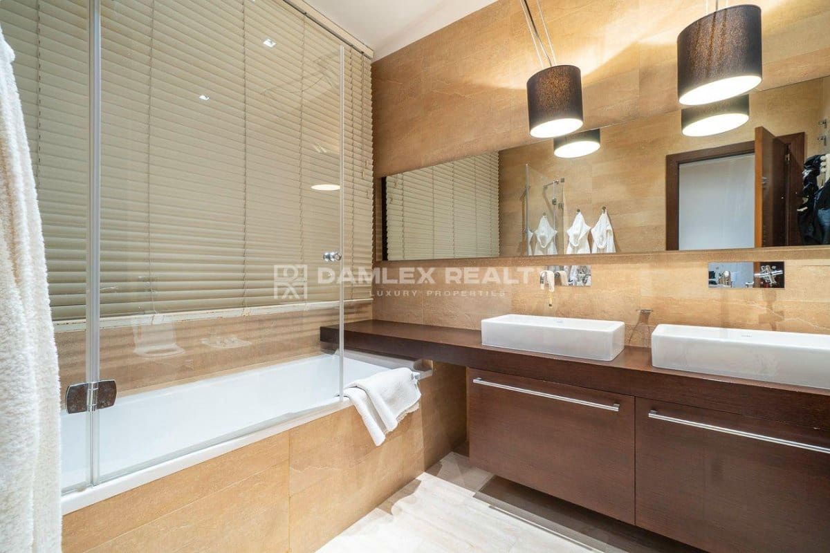 5 soveværelse Villa til salg i Santa Cristina d'Aro med swimmingpool - € 2.100.000 (Ref: 9273153)