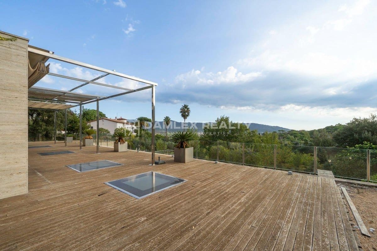 5 soveværelse Villa til salg i Santa Cristina d'Aro med swimmingpool - € 2.100.000 (Ref: 9273153)