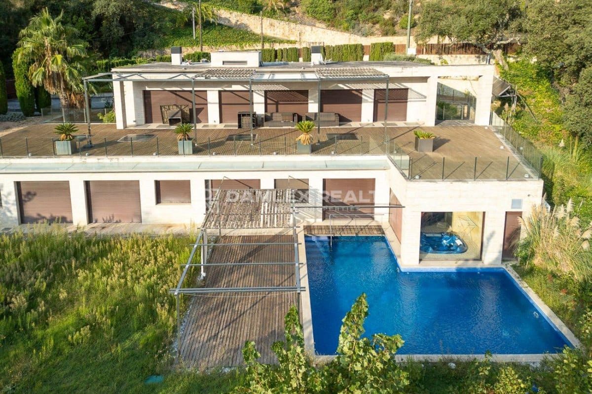 5 soveværelse Villa til salg i Santa Cristina d'Aro med swimmingpool - € 2.100.000 (Ref: 9273153)