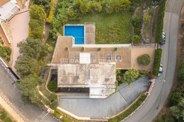 5 chambre Villa/Maison à vendre à Santa Cristina d'Aro avec piscine - 2 100 000 € (Ref: 9273153)