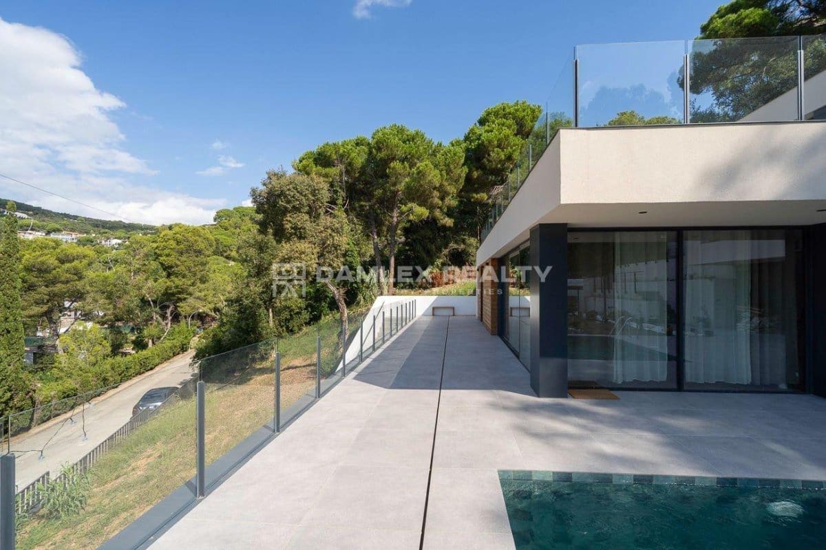 5 chambre Villa/Maison à vendre à Tossa de Mar avec piscine garage - 1 950 000 € (Ref: 9274152)