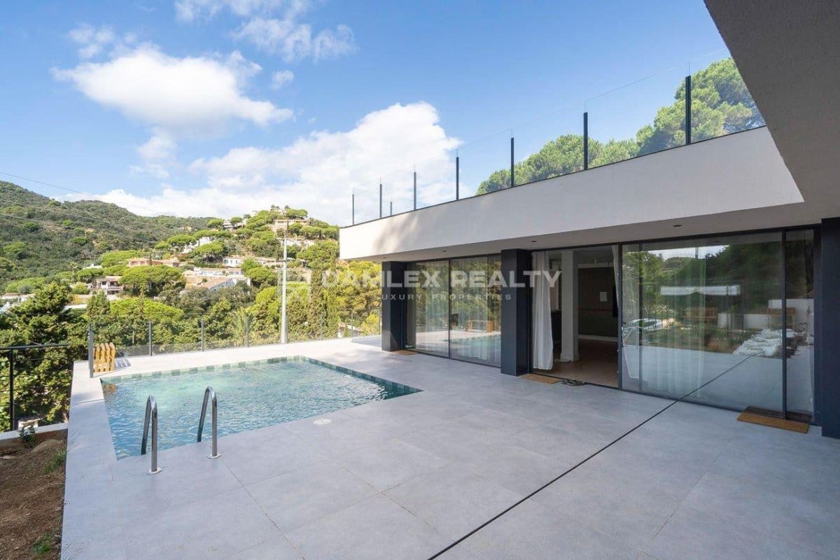 5 chambre Villa/Maison à vendre à Tossa de Mar avec piscine garage - 1 950 000 € (Ref: 9274152)