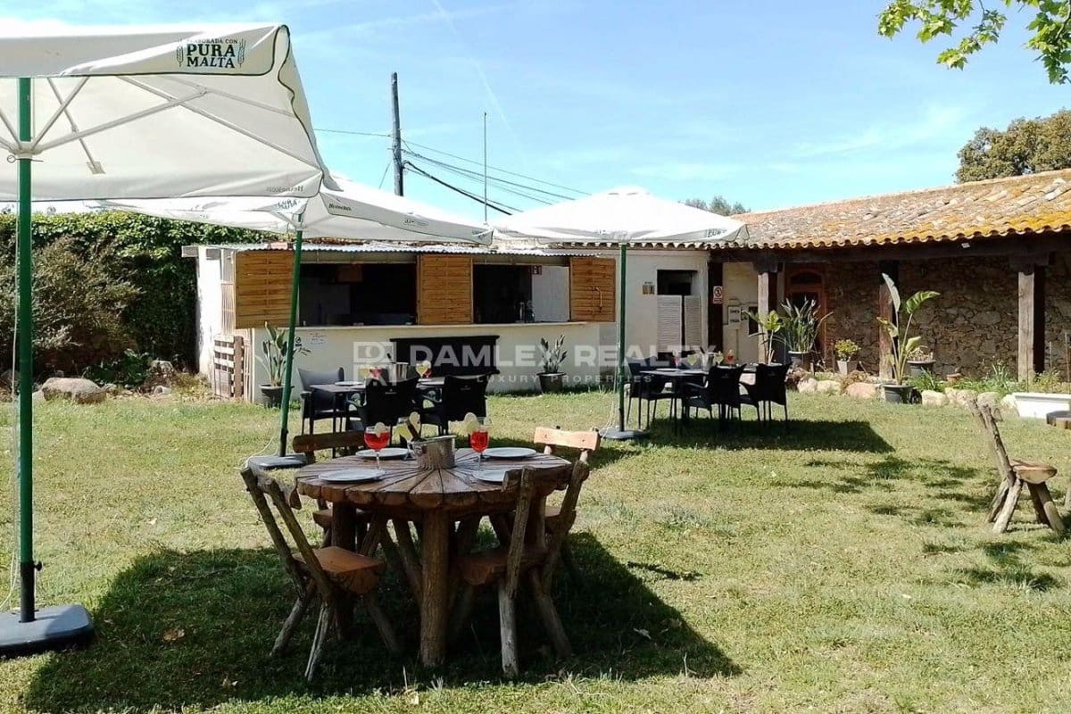 14 soveværelse Villa til salg i Santa Cristina d'Aro - € 1.800.000 (Ref: 9294554)