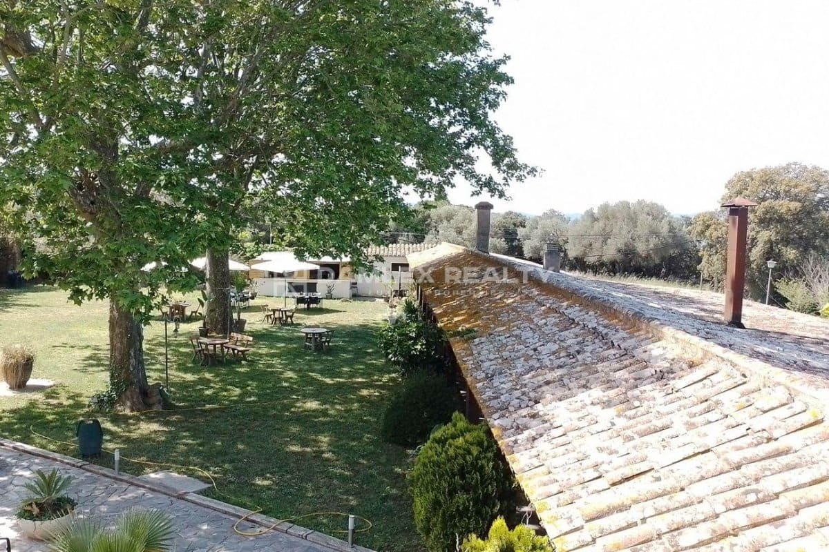 14 soveværelse Villa til salg i Santa Cristina d'Aro - € 1.800.000 (Ref: 9294554)