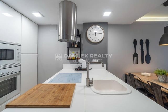 3 bedroom Villa for sale in Platja d'Aro, Castell-Platja d'Aro with pool - € 497,500 (Ref: 9305242)