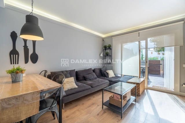 3 bedroom Villa for sale in Platja d'Aro, Castell-Platja d'Aro with pool - € 497,500 (Ref: 9305242)