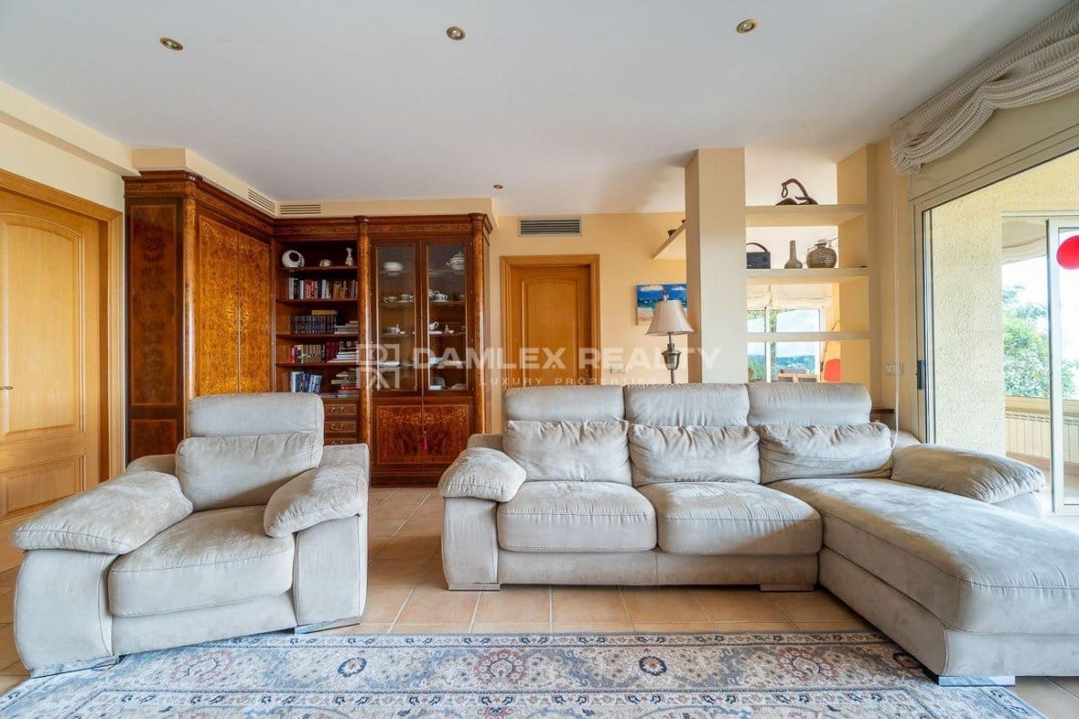 3 soveværelse Villa til salg i Platja d'Aro med swimmingpool - € 1.250.000 (Ref: 9305331)