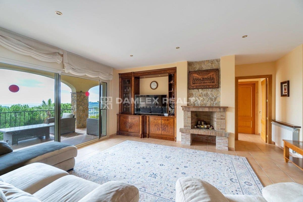 3 soveværelse Villa til salg i Platja d'Aro med swimmingpool - € 1.250.000 (Ref: 9305331)