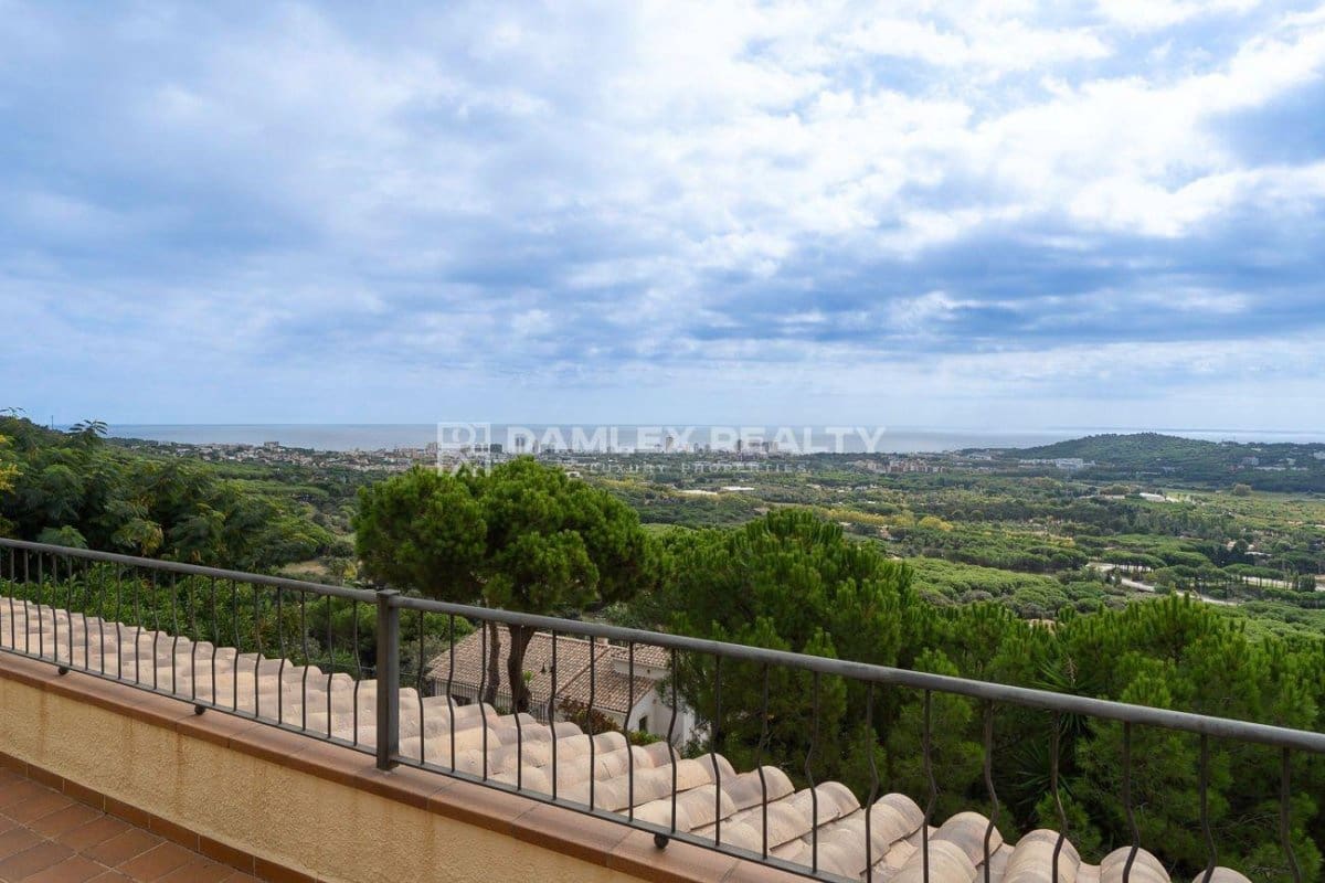 3 soveværelse Villa til salg i Platja d'Aro med swimmingpool - € 1.250.000 (Ref: 9305331)