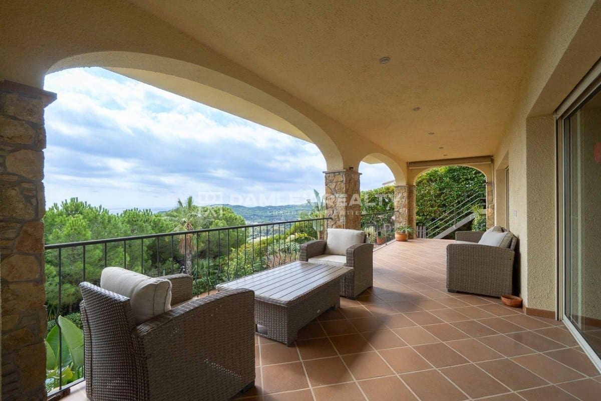 3 soveværelse Villa til salg i Platja d'Aro med swimmingpool - € 1.250.000 (Ref: 9305331)