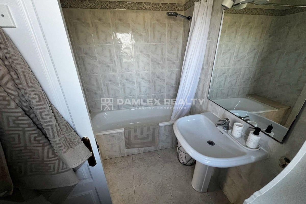 3 slaapkamer Villa te koop in Calonge i Sant Antoni met zwembad - € 670.000 (Ref: 9306140)