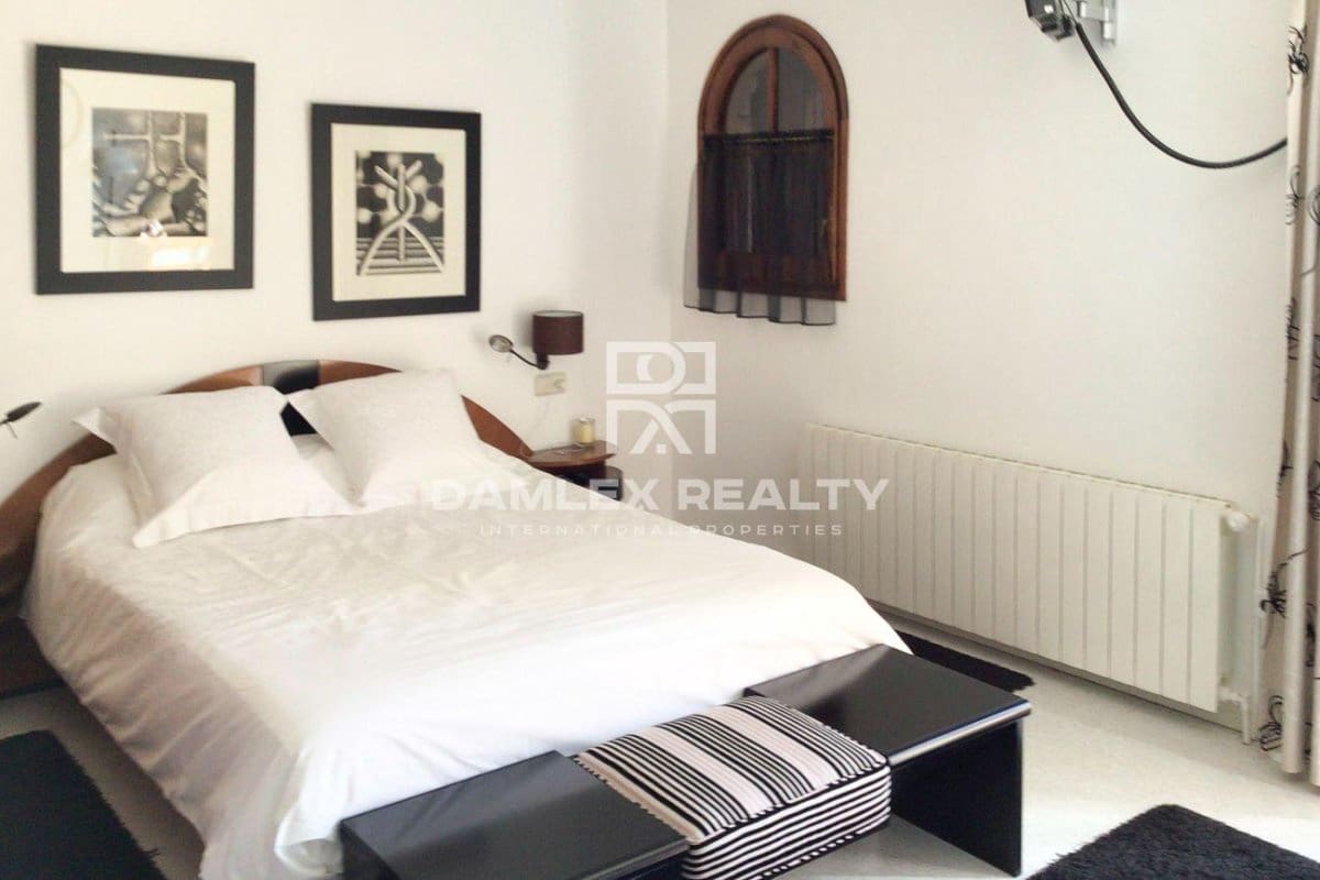 5 soveværelse Villa til salg i Tamariu med swimmingpool - € 1.200.000 (Ref: 9322870)