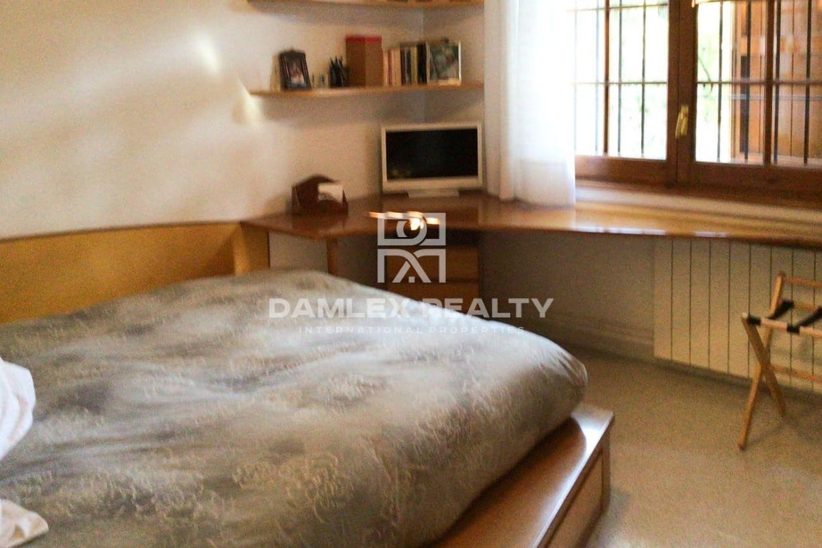 5 soveværelse Villa til salg i Tamariu med swimmingpool - € 1.200.000 (Ref: 9322870)