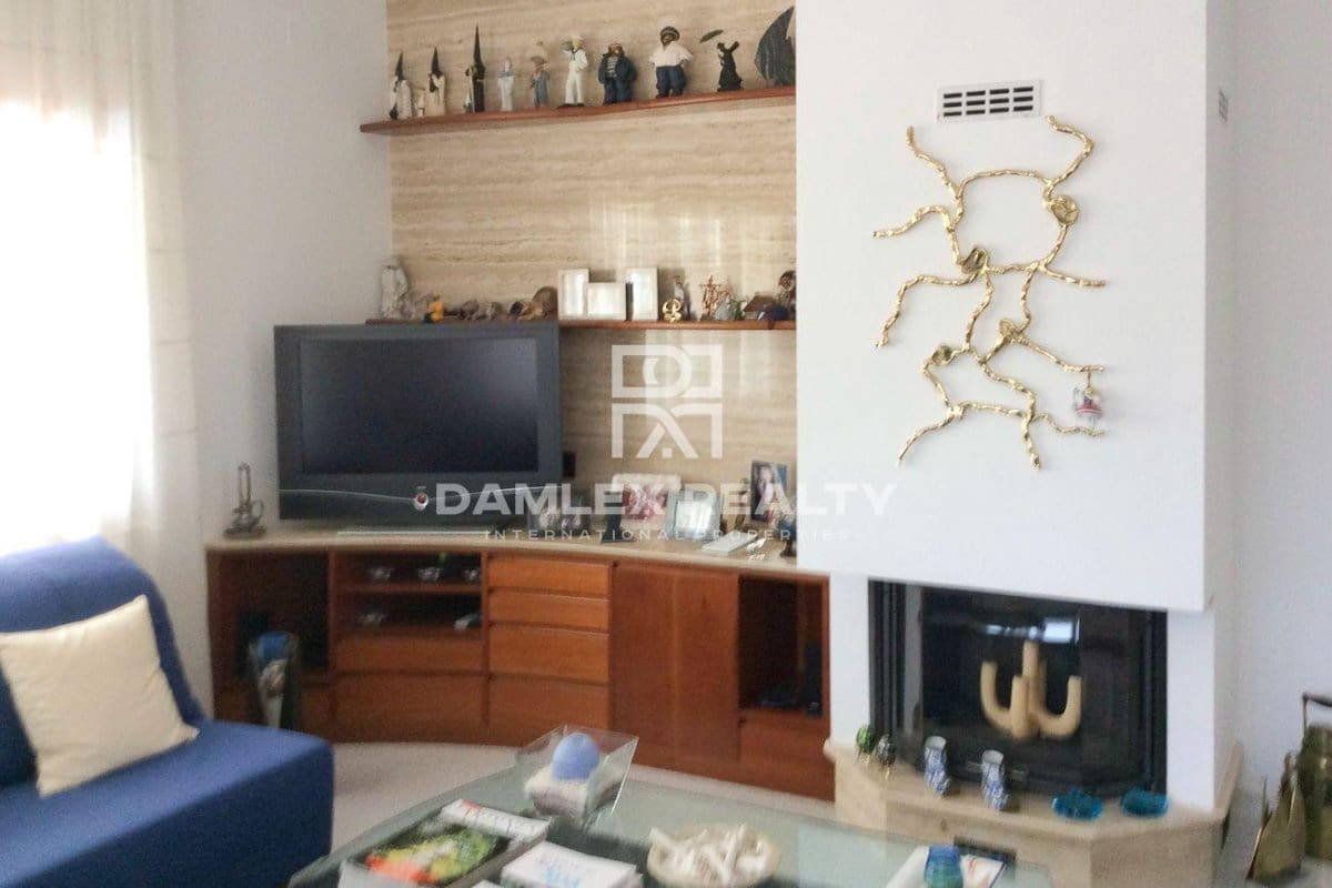 5 soveværelse Villa til salg i Tamariu med swimmingpool - € 1.200.000 (Ref: 9322870)