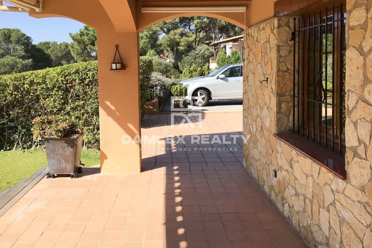 5 soveværelse Villa til salg i Tamariu med swimmingpool - € 1.200.000 (Ref: 9322870)