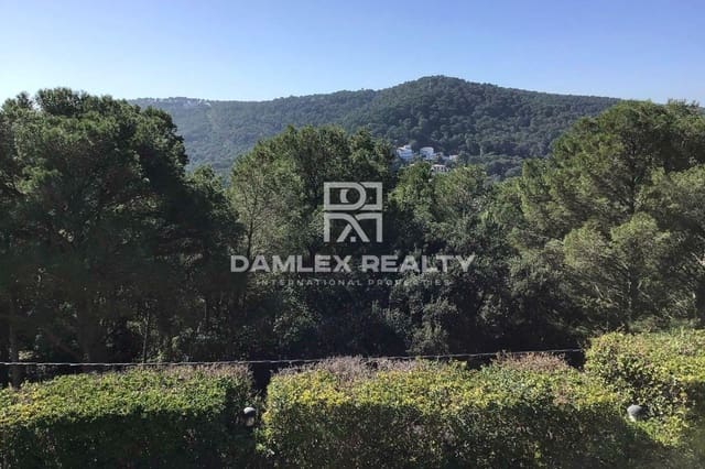 5 bedroom Villa for sale in Tamariu, Palafrugell with pool - € 1,200,000 (Ref: 9322870)