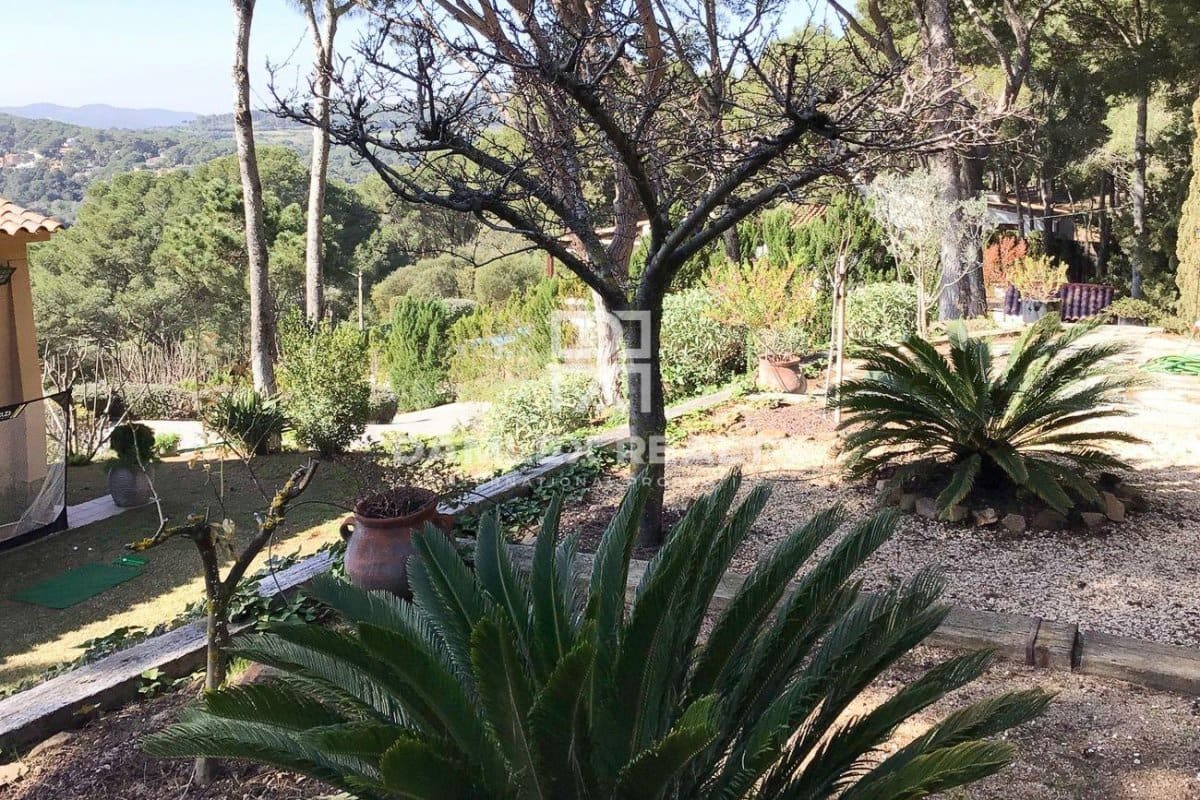 5 soveværelse Villa til salg i Tamariu med swimmingpool - € 1.200.000 (Ref: 9322870)