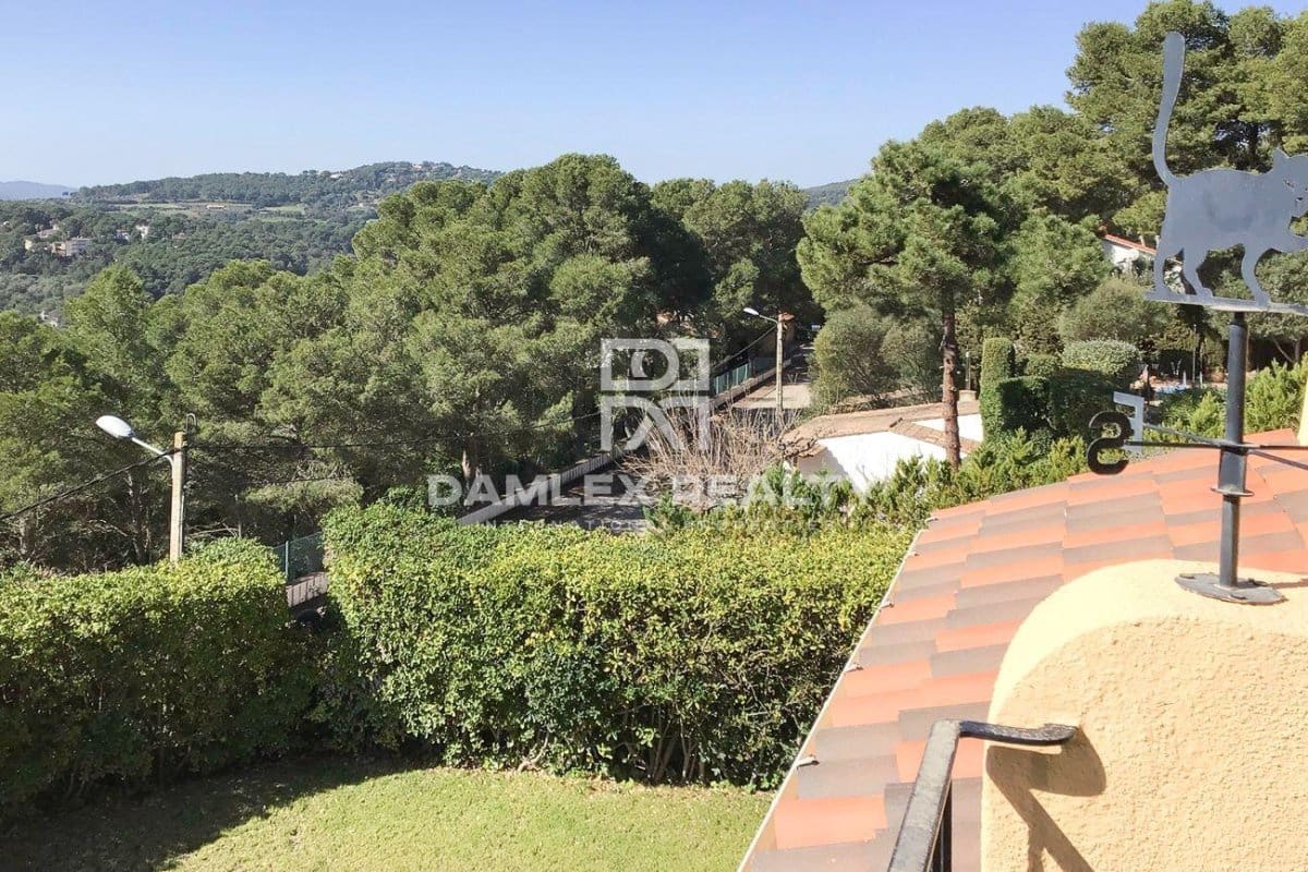 5 soveværelse Villa til salg i Tamariu med swimmingpool - € 1.200.000 (Ref: 9322870)