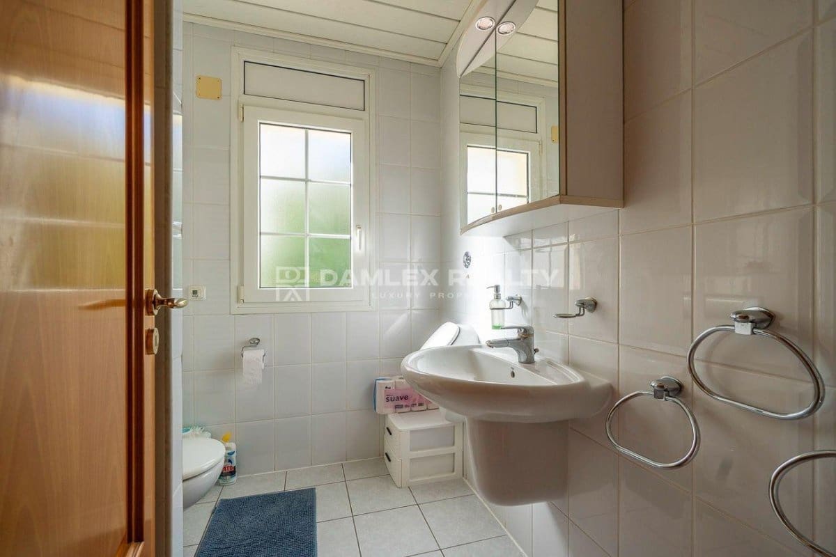 4 slaapkamer Villa te koop in Blanes met zwembad garage - € 1.590.000 (Ref: 9341764)