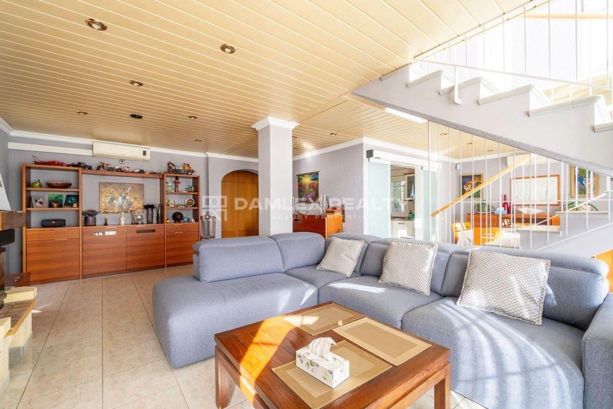 4 slaapkamer Villa te koop in Blanes met zwembad garage - € 1.590.000 (Ref: 9341764)