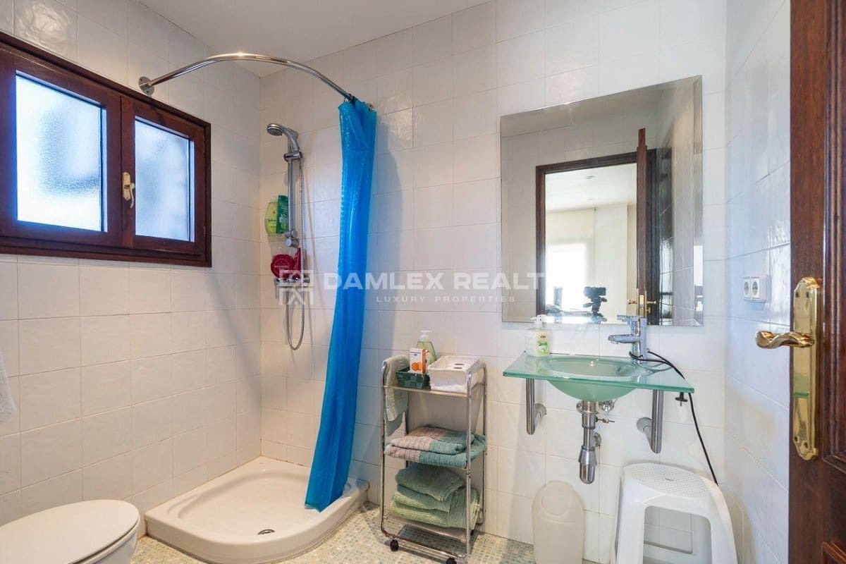 5 sovrum Villa till salu i Santa Cristina d'Aro med pool - 1 272 000 € (Ref: 9345713)