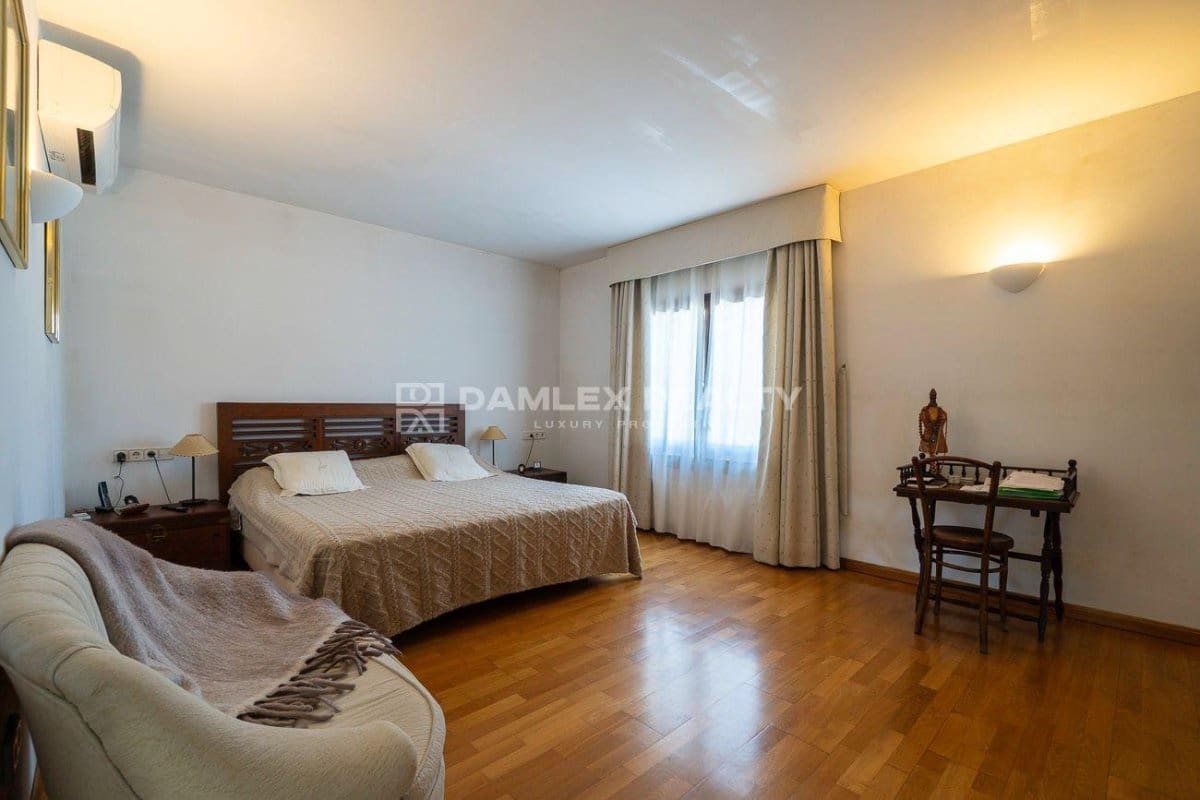 5 sovrum Villa till salu i Santa Cristina d'Aro med pool - 1 272 000 € (Ref: 9345713)