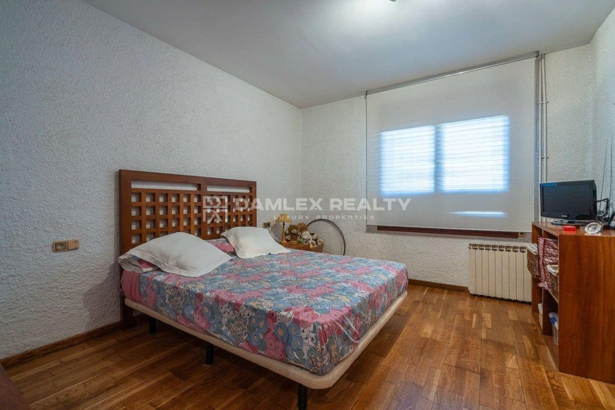 5 sovrum Villa till salu i Santa Cristina d'Aro med pool - 1 272 000 € (Ref: 9345713)