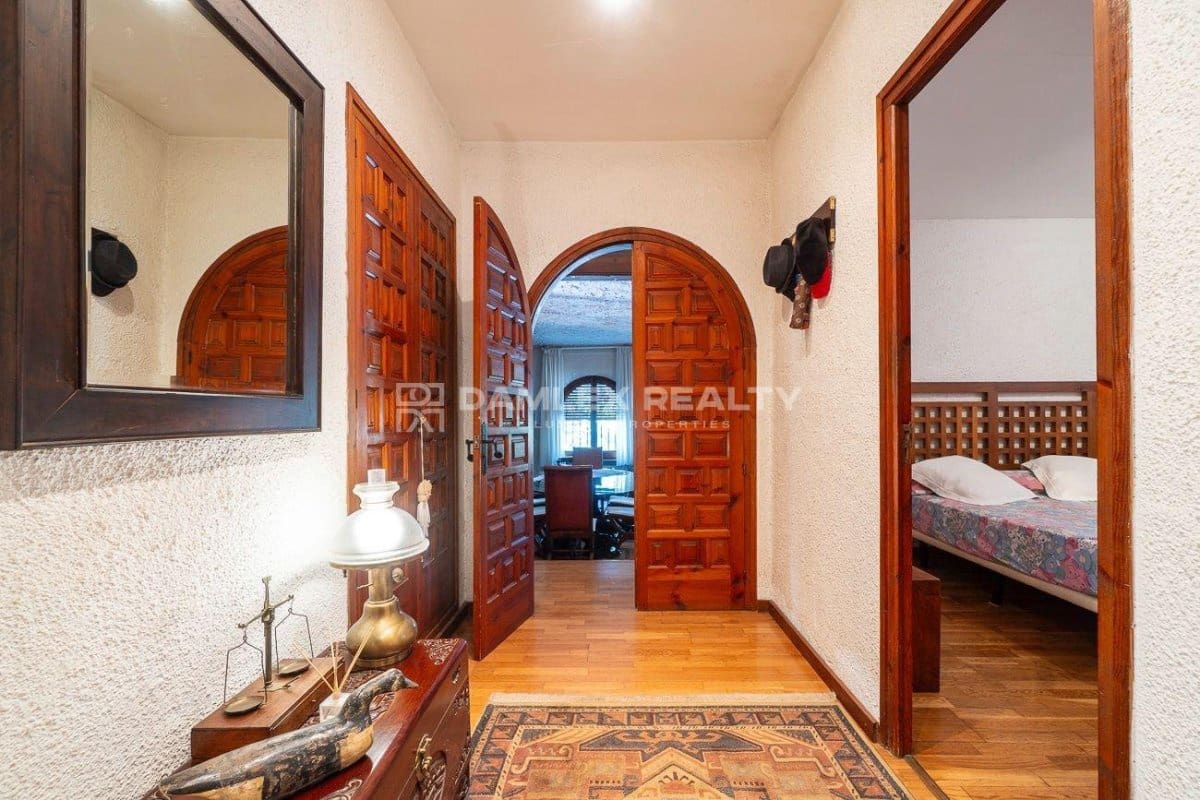 5 sovrum Villa till salu i Santa Cristina d'Aro med pool - 1 272 000 € (Ref: 9345713)