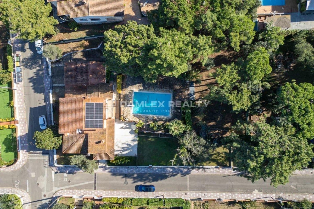 5 sovrum Villa till salu i Santa Cristina d'Aro med pool - 1 272 000 € (Ref: 9345713)