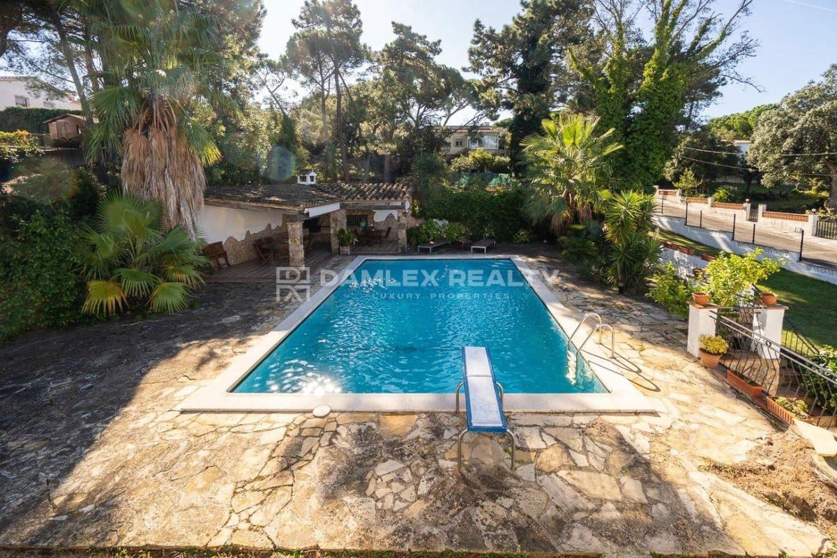 5 sovrum Villa till salu i Santa Cristina d'Aro med pool - 1 272 000 € (Ref: 9345713)