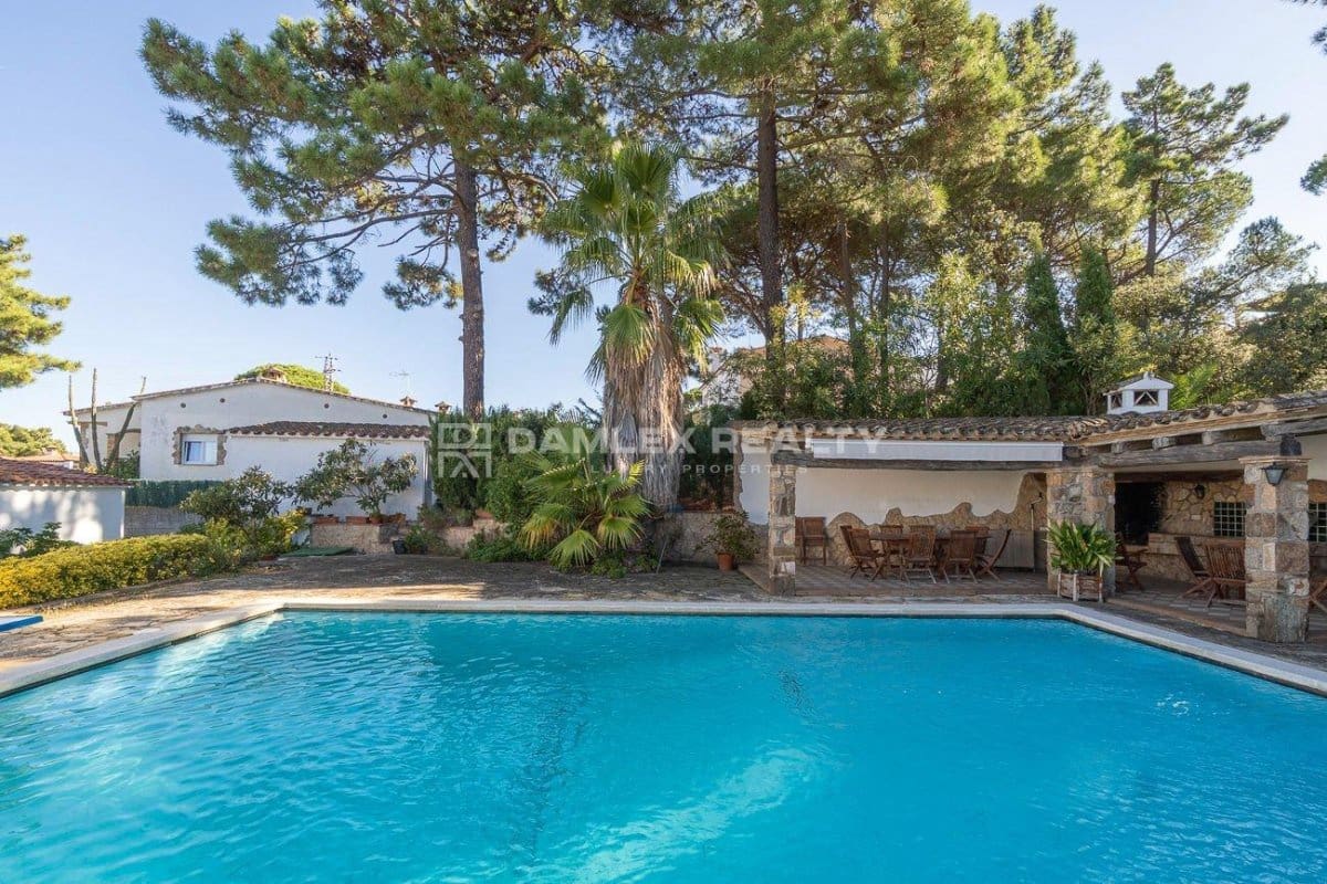 5 sovrum Villa till salu i Santa Cristina d'Aro med pool - 1 272 000 € (Ref: 9345713)