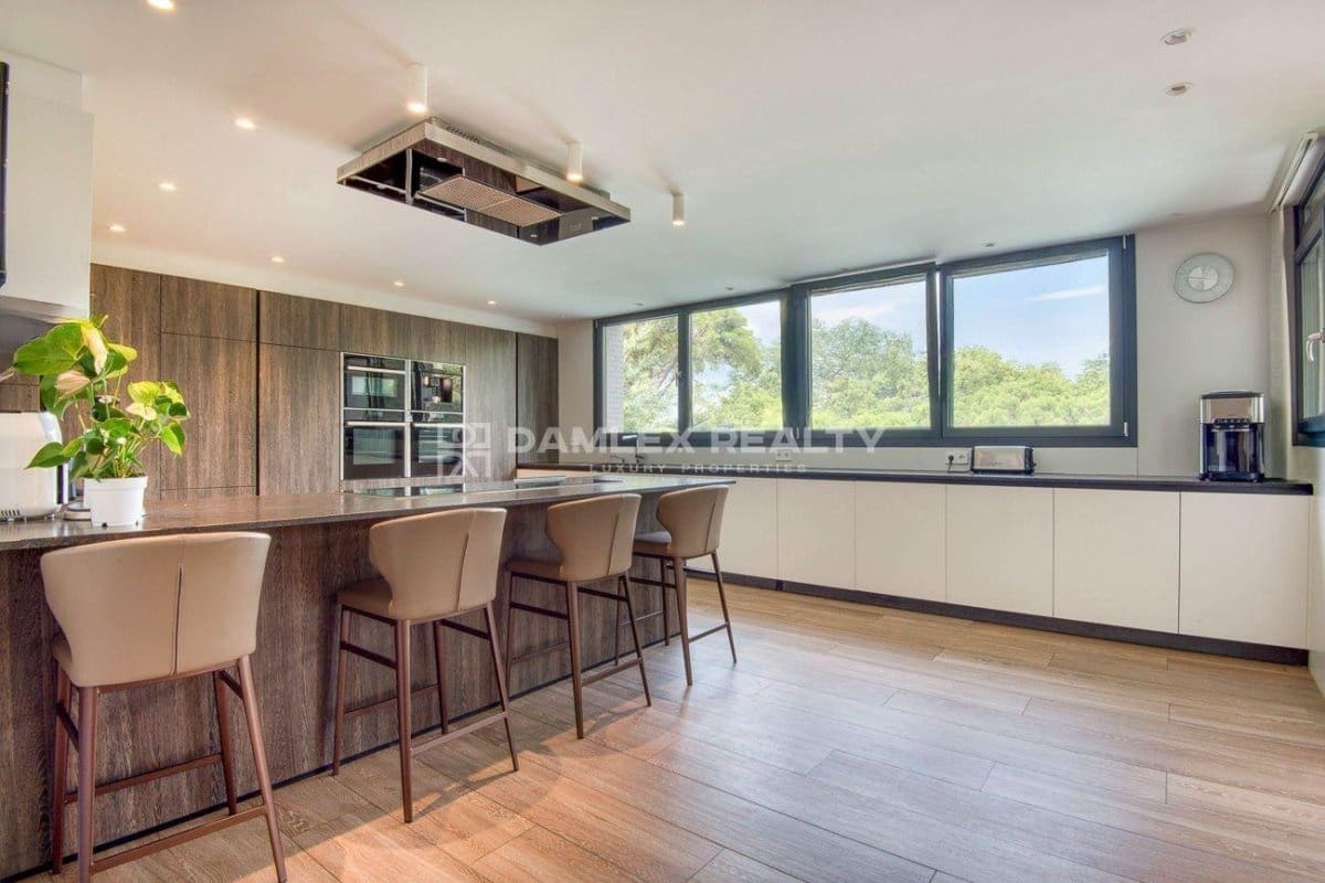 8 camera da letto Villa in vendita in Santa Cristina d'Aro con piscina - 2.800.000 € (Rif: 9362711)