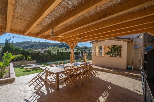 4 Zimmer Villa zu verkaufen in Calonge i Sant Antoni mit Pool - 695.000 € (Ref: 9425396)