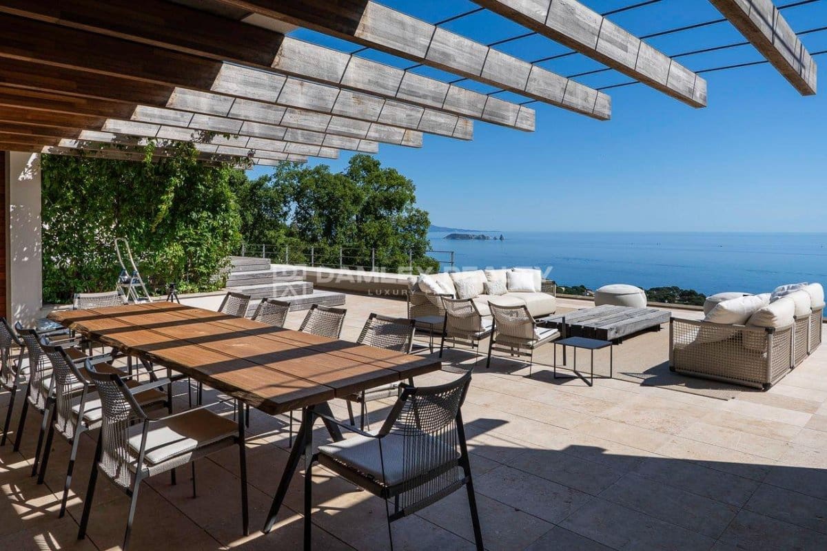 5 chambre Villa/Maison à vendre à Begur avec piscine garage - 5 500 000 € (Ref: 9425397)