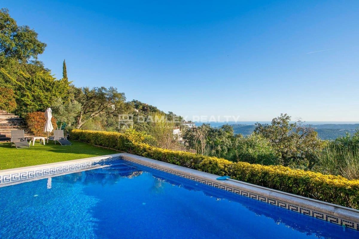 4 sypialnia Willa na sprzedaż w Santa Cristina d'Aro z basenem - 599 000 € (Ref: 9438714)