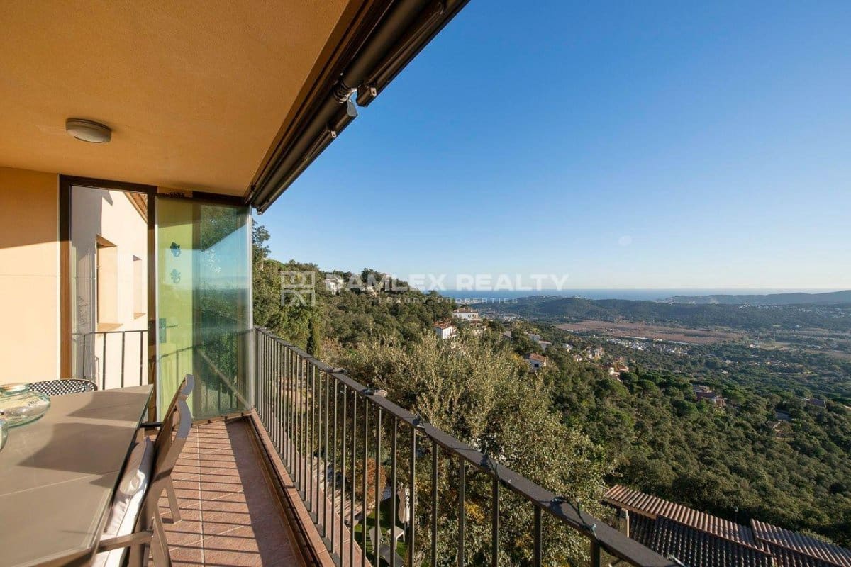 4 sypialnia Willa na sprzedaż w Santa Cristina d'Aro z basenem - 599 000 € (Ref: 9438714)