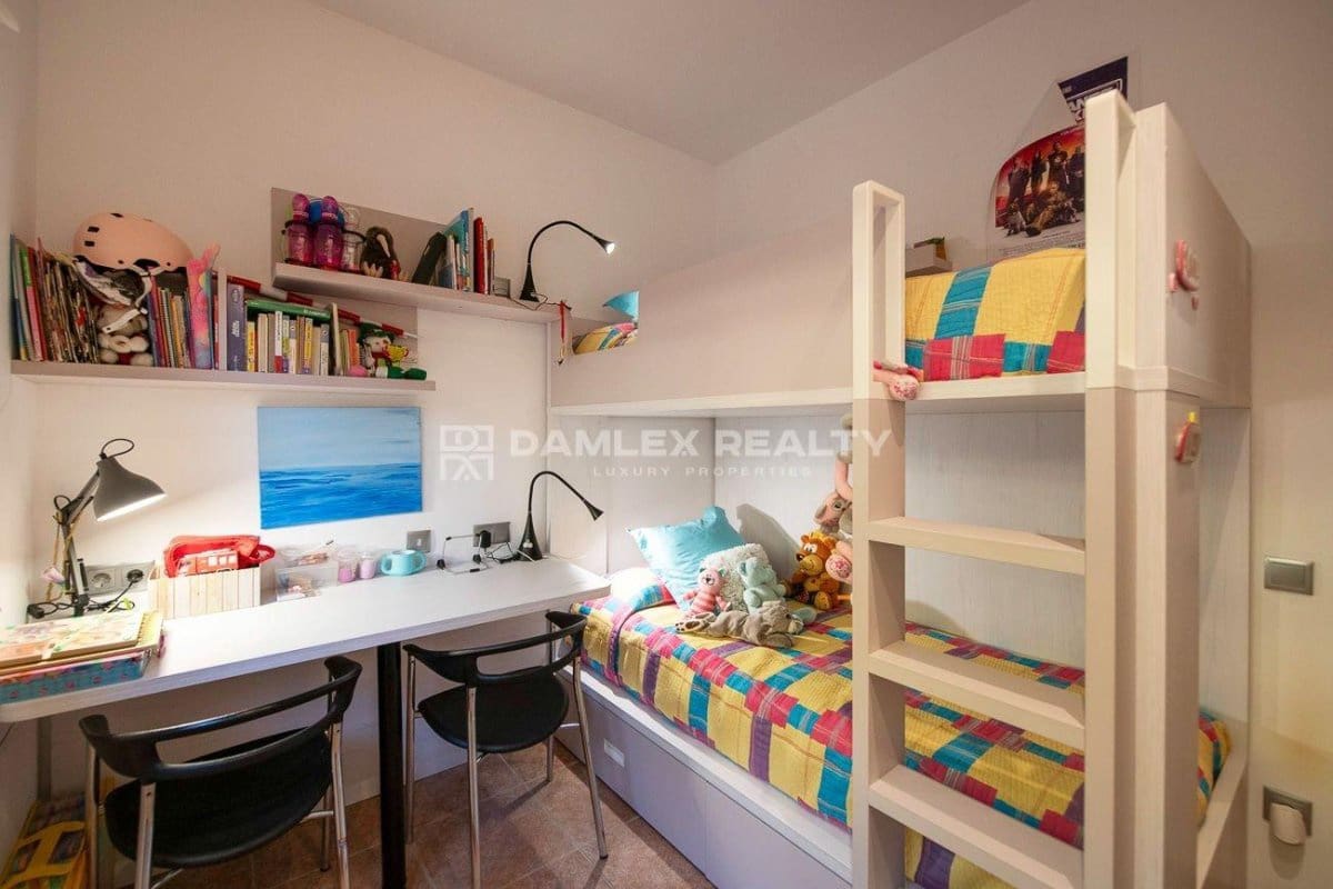 4 sypialnia Willa na sprzedaż w Santa Cristina d'Aro z basenem - 599 000 € (Ref: 9438714)