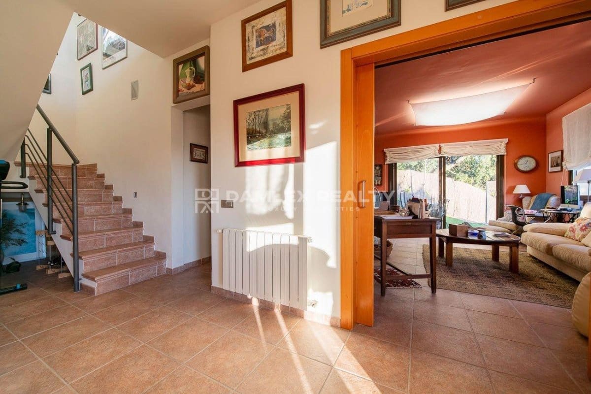 4 sypialnia Willa na sprzedaż w Santa Cristina d'Aro z basenem - 599 000 € (Ref: 9438714)