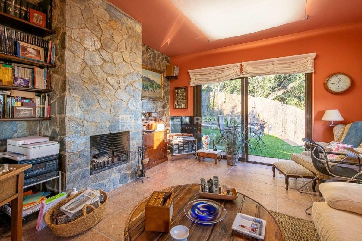 4 sypialnia Willa na sprzedaż w Santa Cristina d'Aro z basenem - 599 000 € (Ref: 9438714)