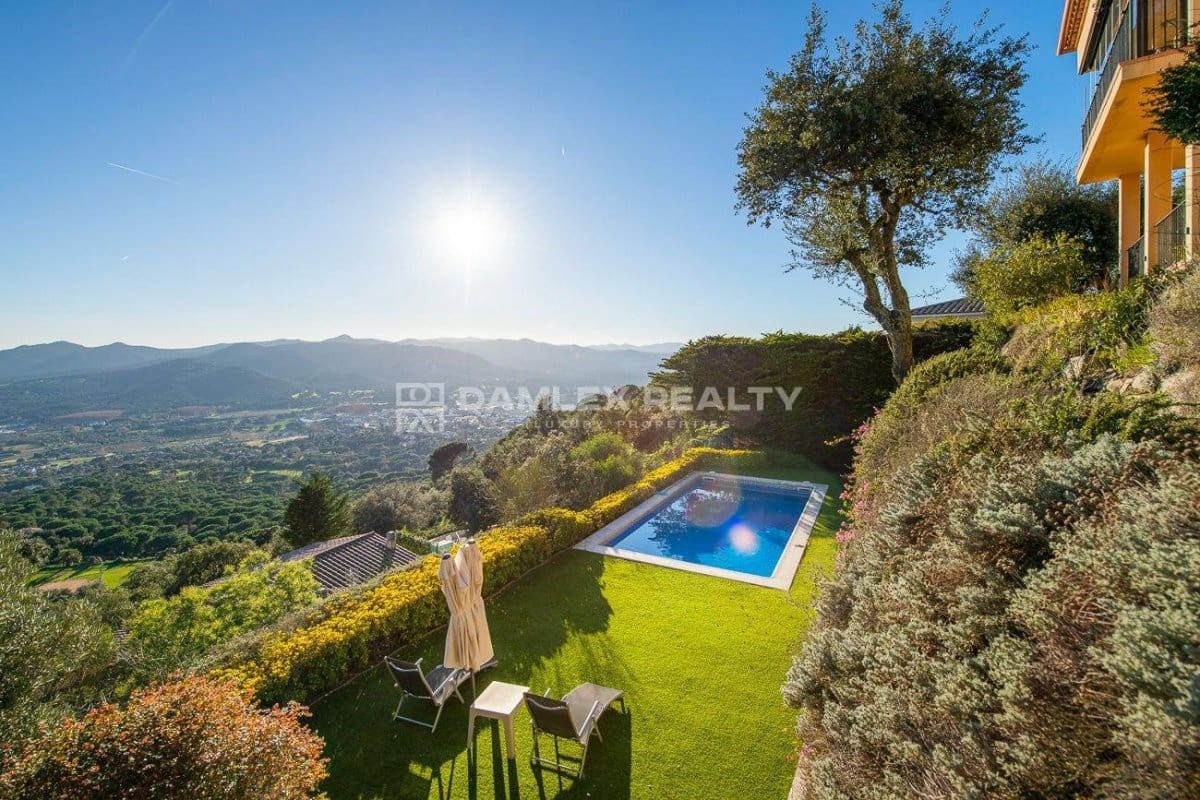 4 sypialnia Willa na sprzedaż w Santa Cristina d'Aro z basenem - 599 000 € (Ref: 9438714)