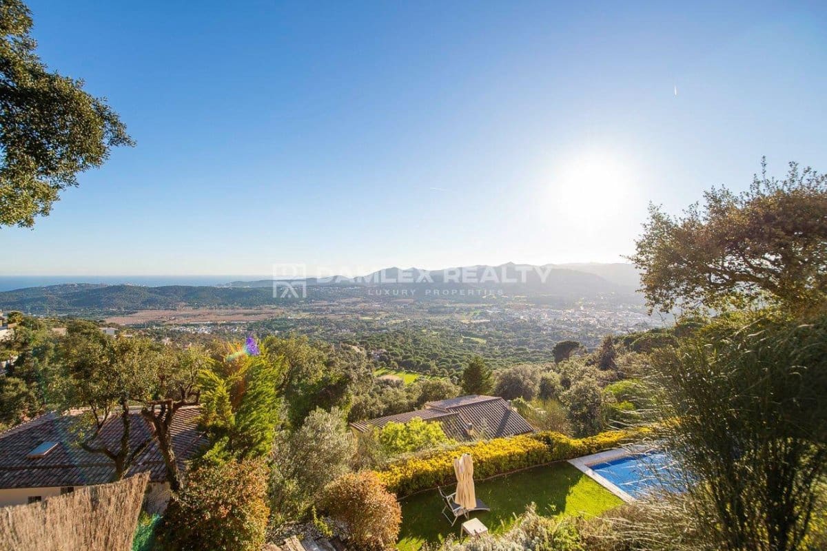 4 sypialnia Willa na sprzedaż w Santa Cristina d'Aro z basenem - 599 000 € (Ref: 9438714)