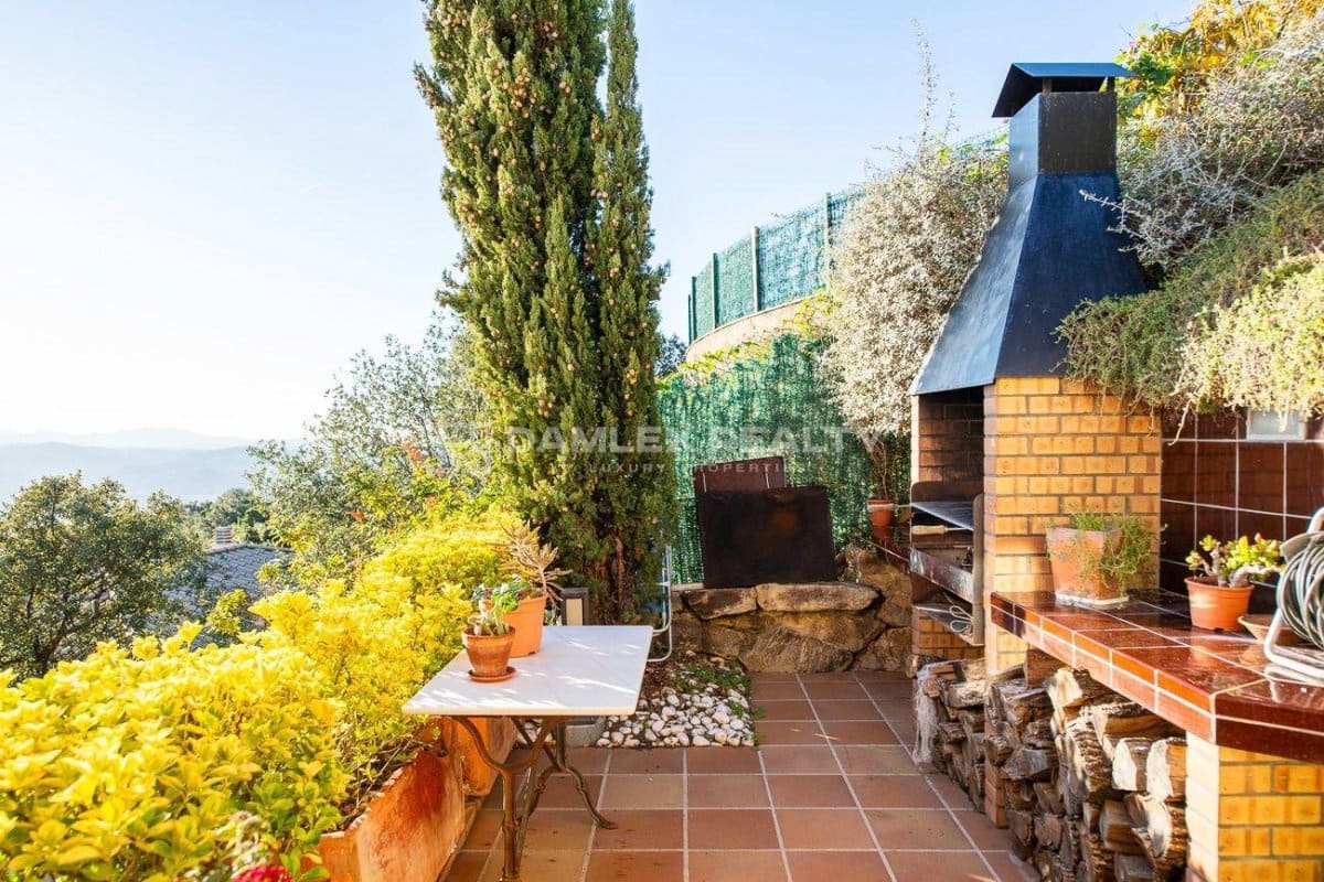 4 sypialnia Willa na sprzedaż w Santa Cristina d'Aro z basenem - 599 000 € (Ref: 9438714)