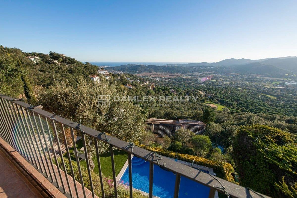 4 sypialnia Willa na sprzedaż w Santa Cristina d'Aro z basenem - 599 000 € (Ref: 9438714)