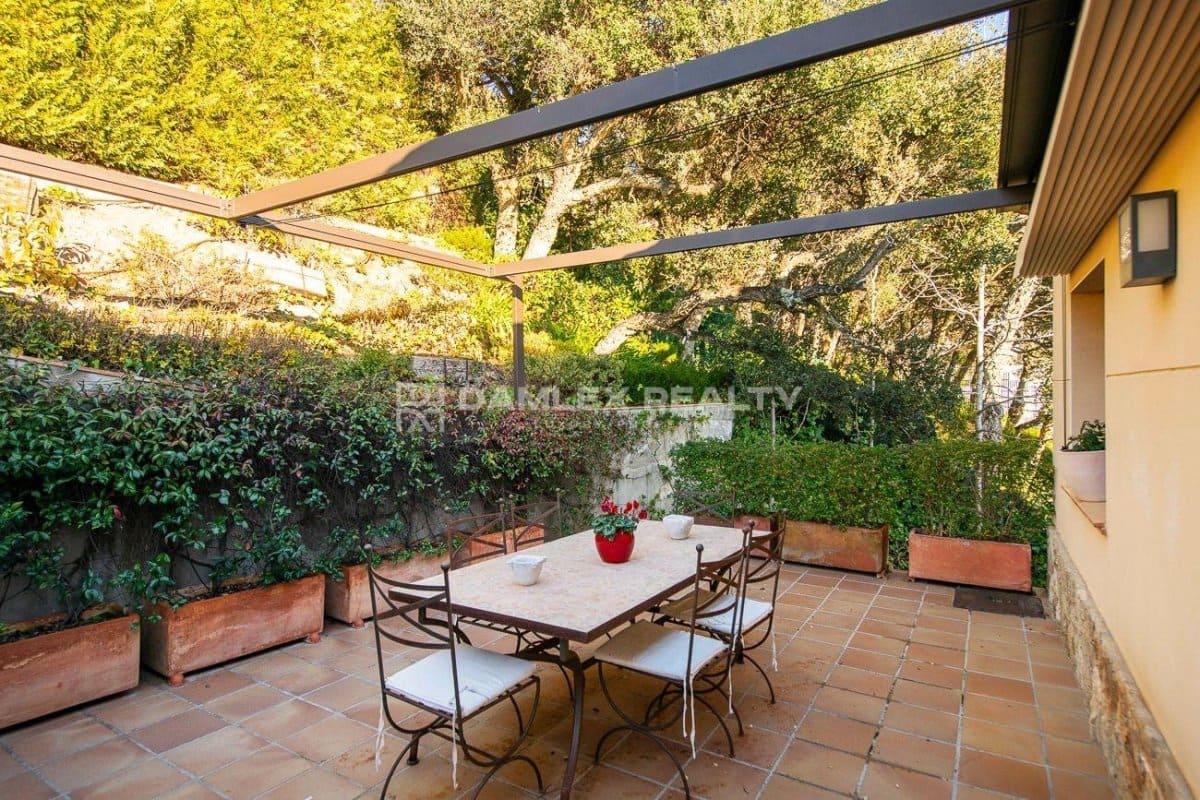 4 sypialnia Willa na sprzedaż w Santa Cristina d'Aro z basenem - 599 000 € (Ref: 9438714)