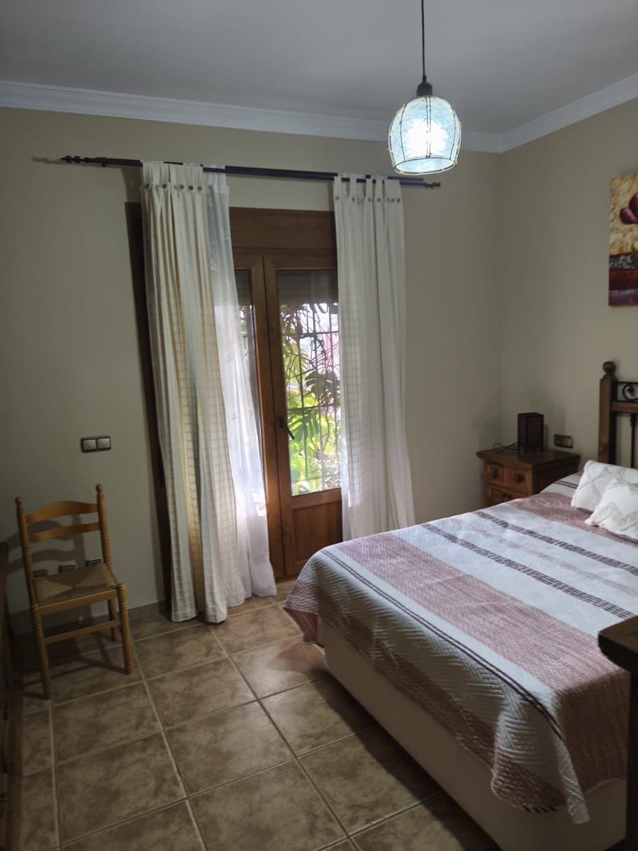 2 bedroom Finca/Country House for rent in Coin with pool - € 1,600 (Ref: 10112244)