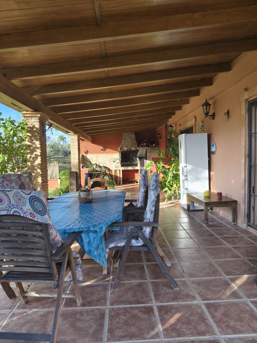 2 bedroom Finca/Country House for rent in Coin with pool - € 1,600 (Ref: 10112244)